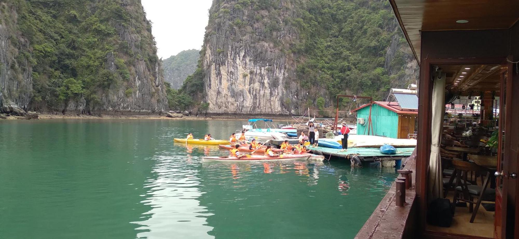 Cat Ba Victory Hostel Dong Khe Sau Kültér fotó